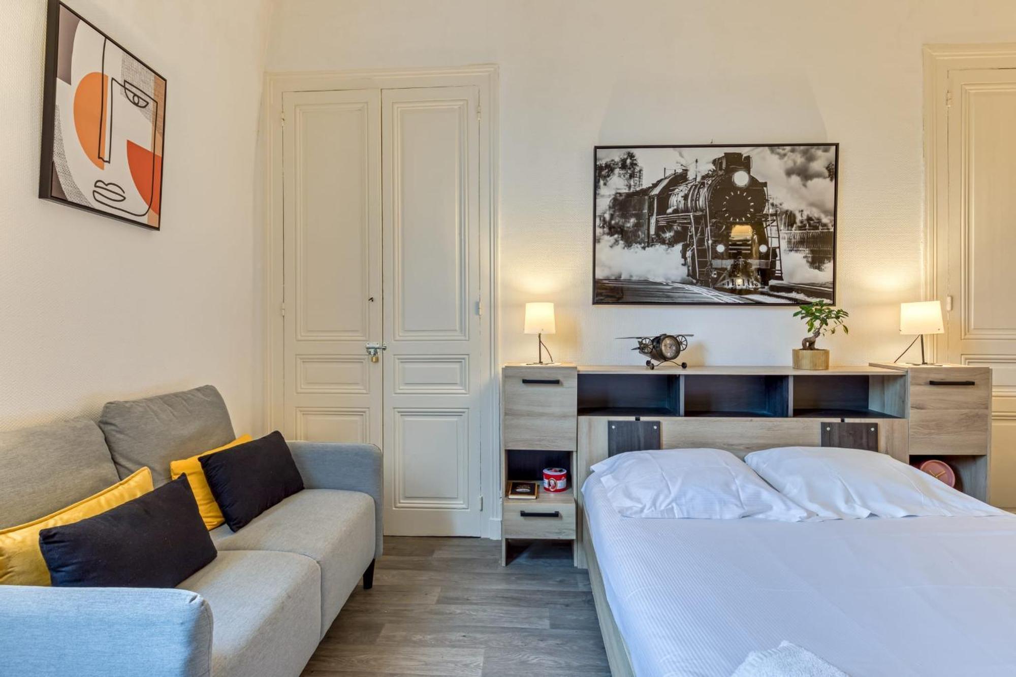 Gary Joli F2 Au Pied De La Gare De Rouen Appartement Buitenkant foto