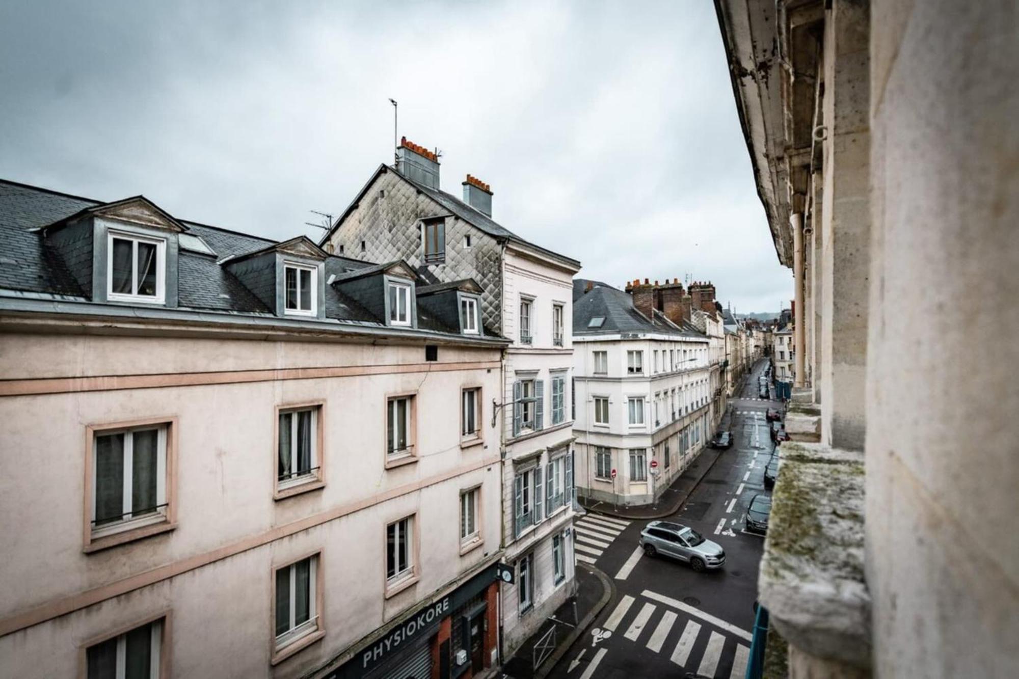 Gary Joli F2 Au Pied De La Gare De Rouen Appartement Buitenkant foto